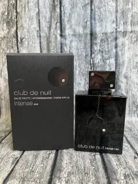 Club de Nuit Intense — Elegante & Poderoso